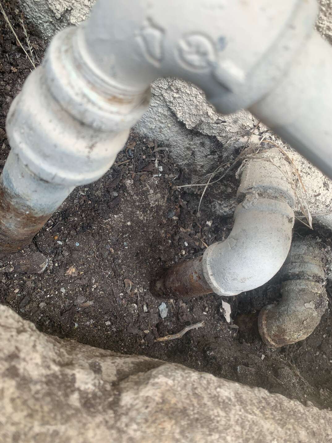 thats-more-than-chicken-feed-man-Saves-$1200-on-repair